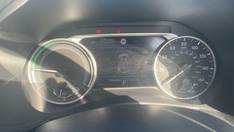 Nissan Juke 1.6 Hybrid Tekna 5dr Auto Hybrid Hatchback